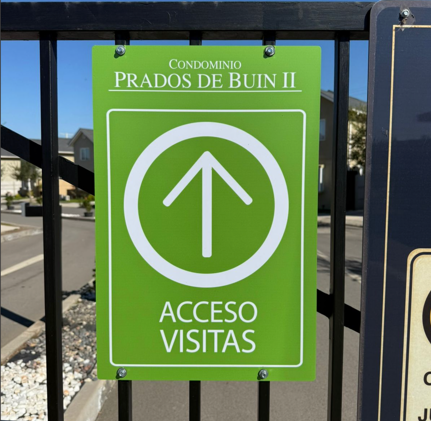 LETRERO CONDOMINIO BARRIO ACCESO VERTICAL