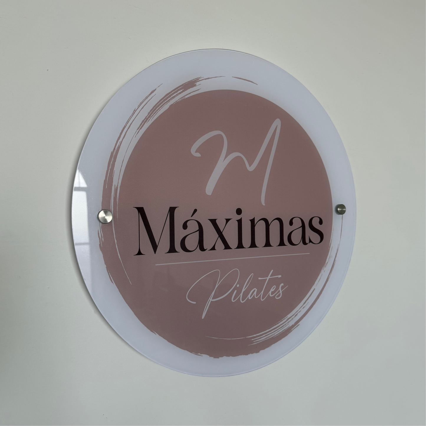 Letrero Acrílico Circular Personalizado con Tu Logo + 2 Distanciadores