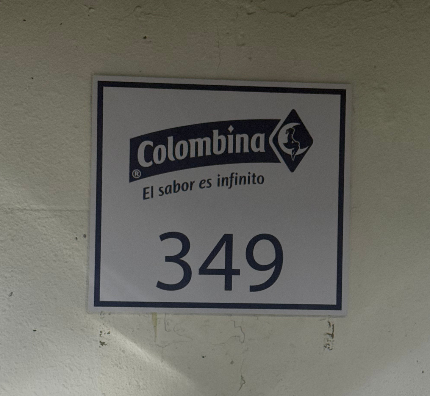 Placa señaletica estacionamiento