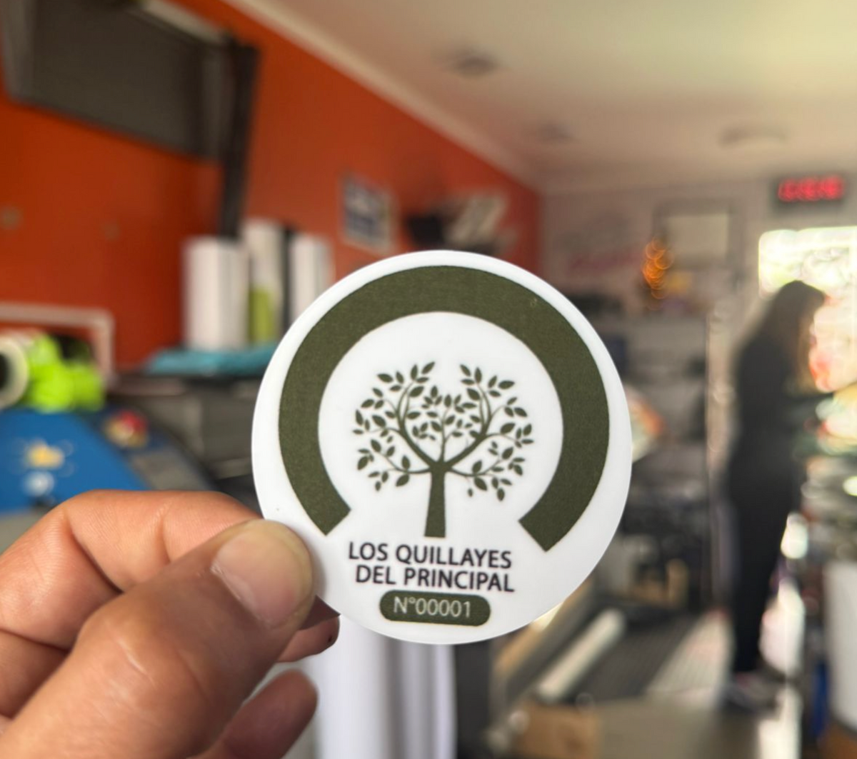 8x4 Sticker STICKER RESIDENTE 8x4 cms LETRERO CONDOMINIO O BARRIO – Producciones DGP