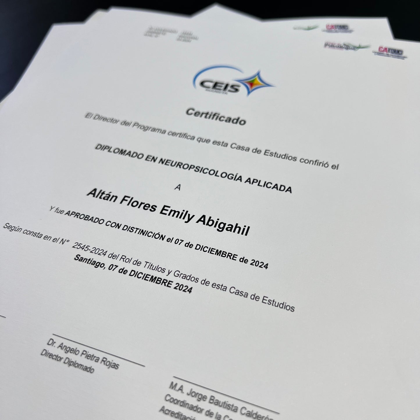 DIPLOMAS PERSONALIZADOS RECONOCIMIENTOS •COLEGIOS •EQUIPOS • CURSOS