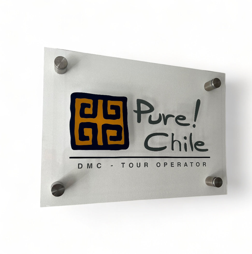 Letrero Acrilico Rectangular con Tu Logo + 4 Distanciadores