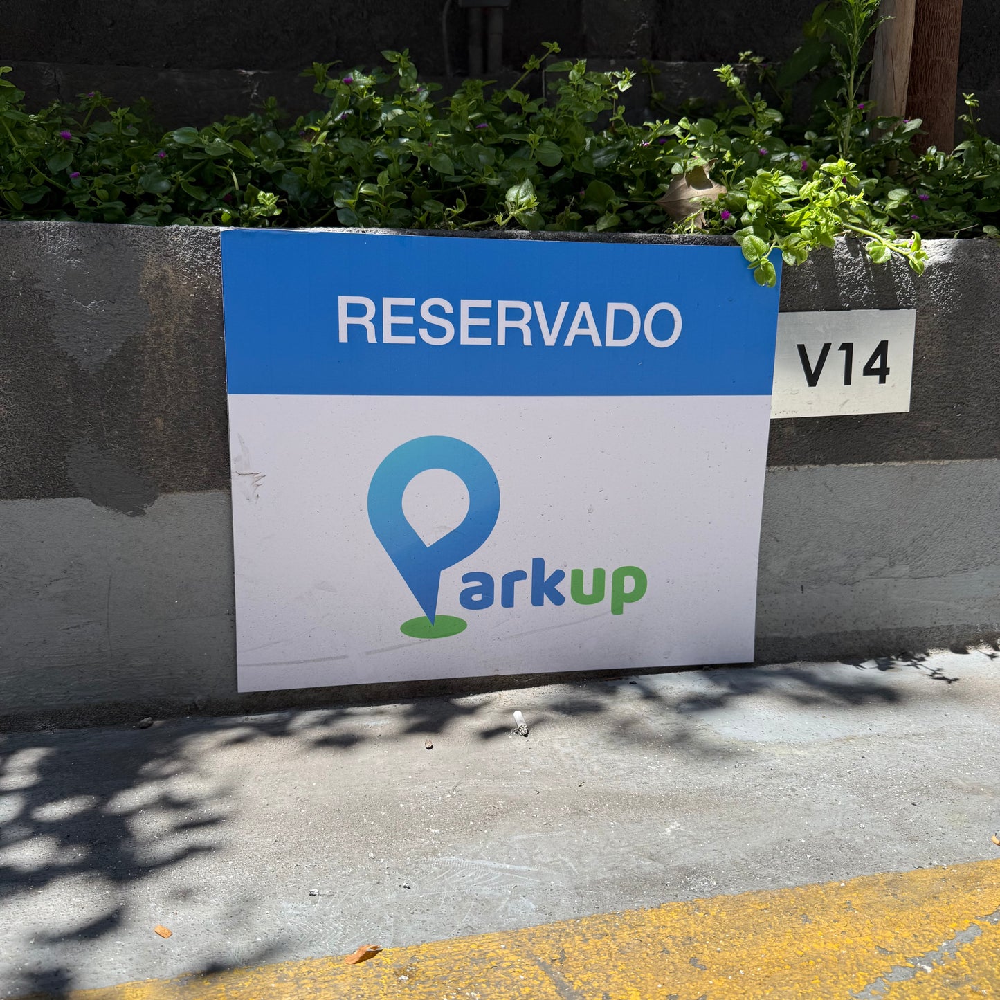 Placa señaletica estacionamiento